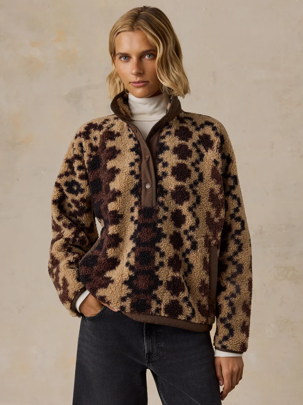Fireside Fleece Pullover - Sandy Lights-Faherty-Happy on Main