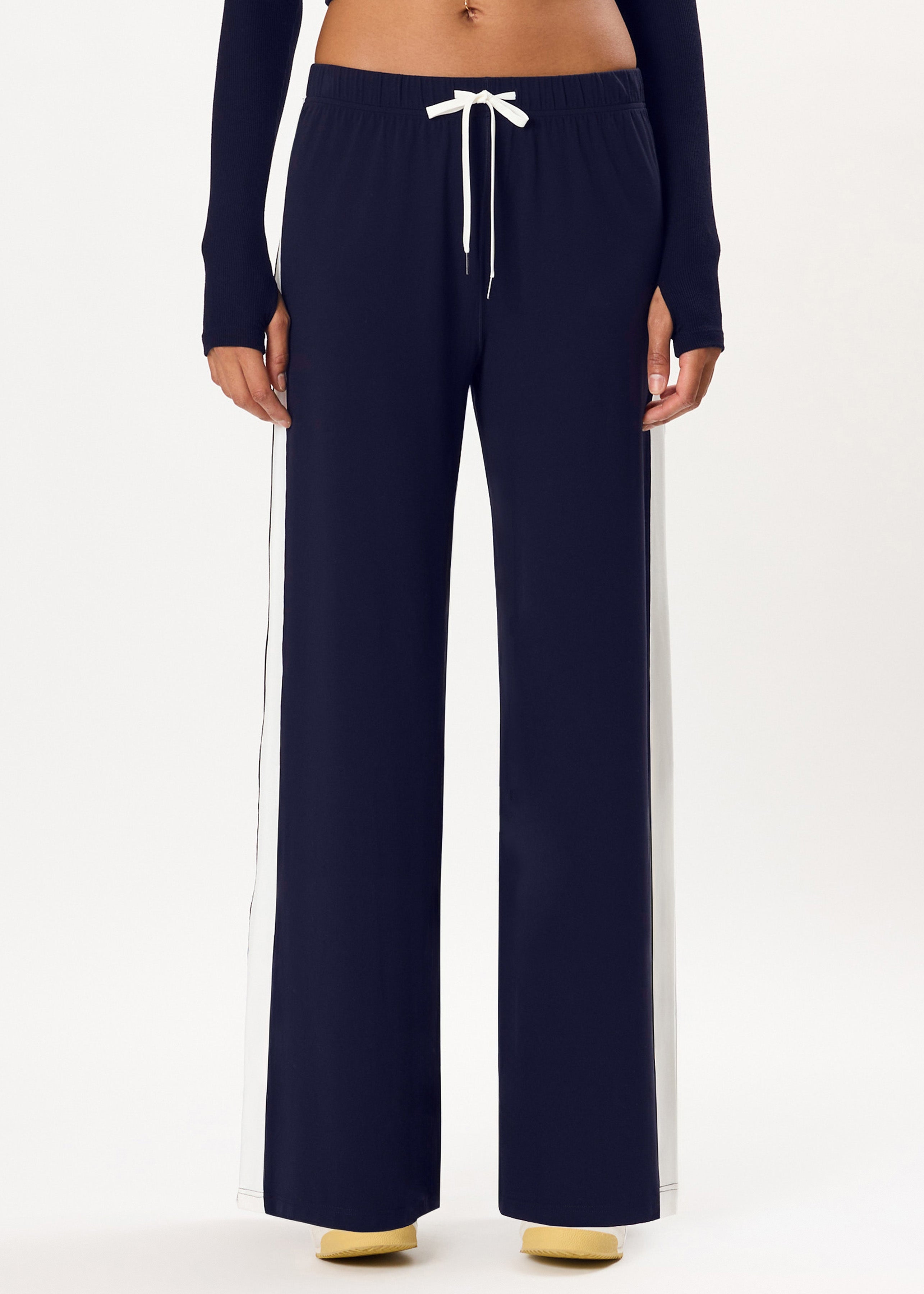 Willow Airweight Wide Leg - Indigo/White-Splits59-Happy on Main