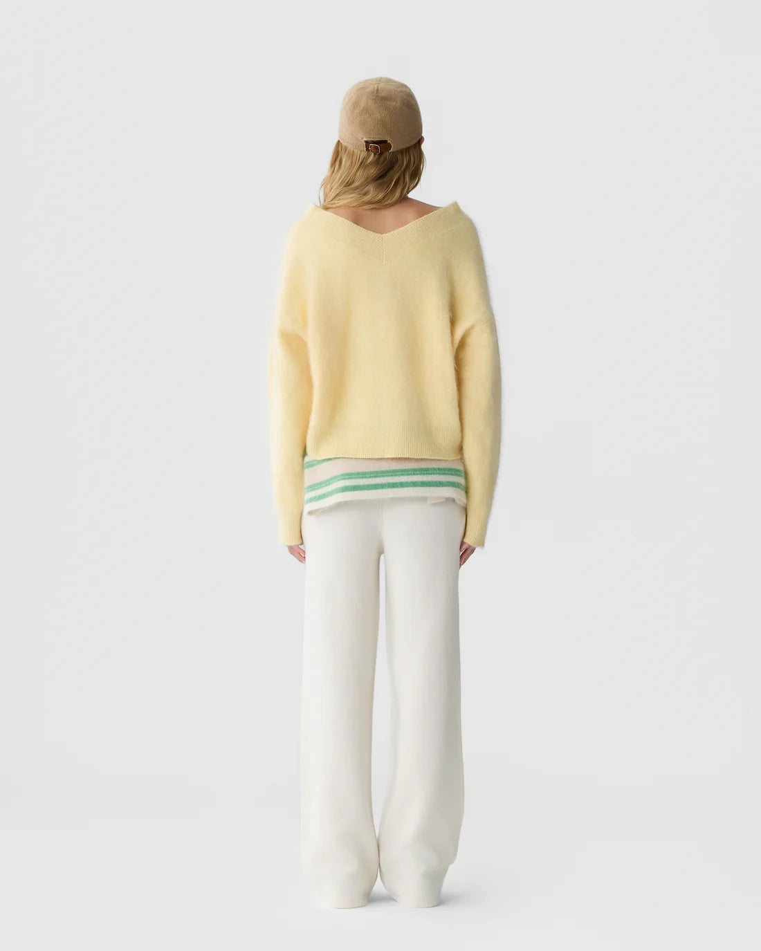 Grizzly Double V Sweater - Butter
