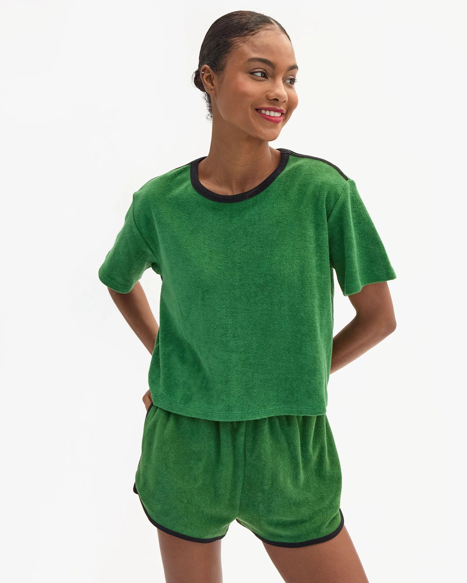 La Plage Tee - Basil-Clare V.-Happy on Main