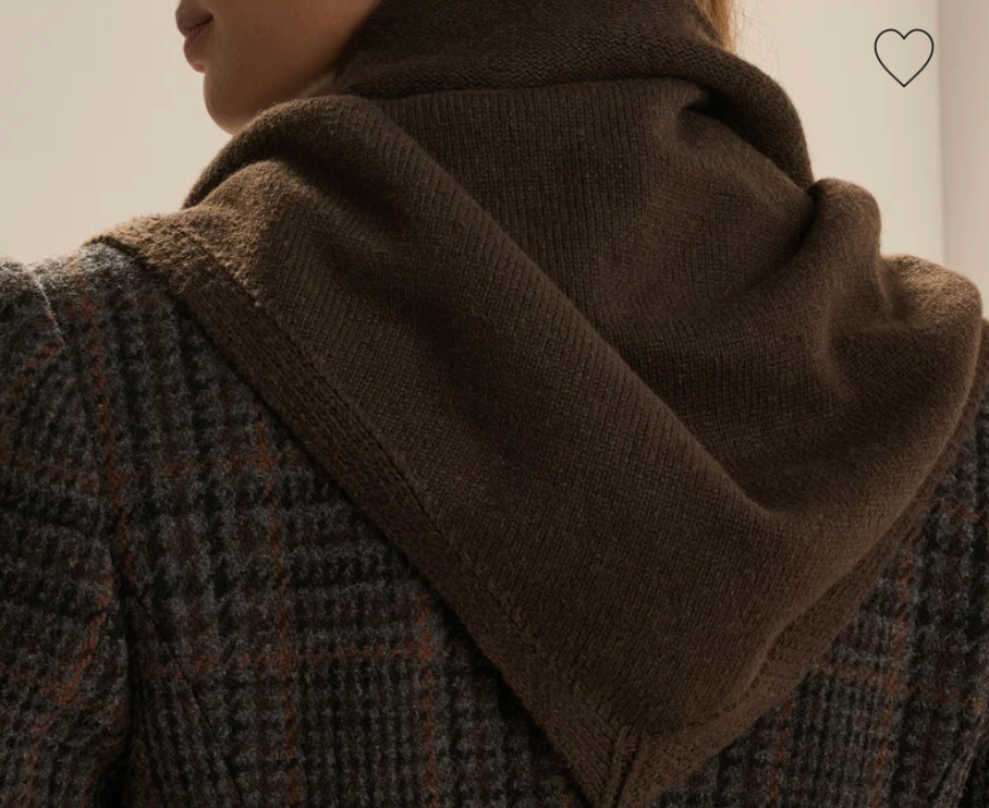 The Triangle Scarf - Ganache