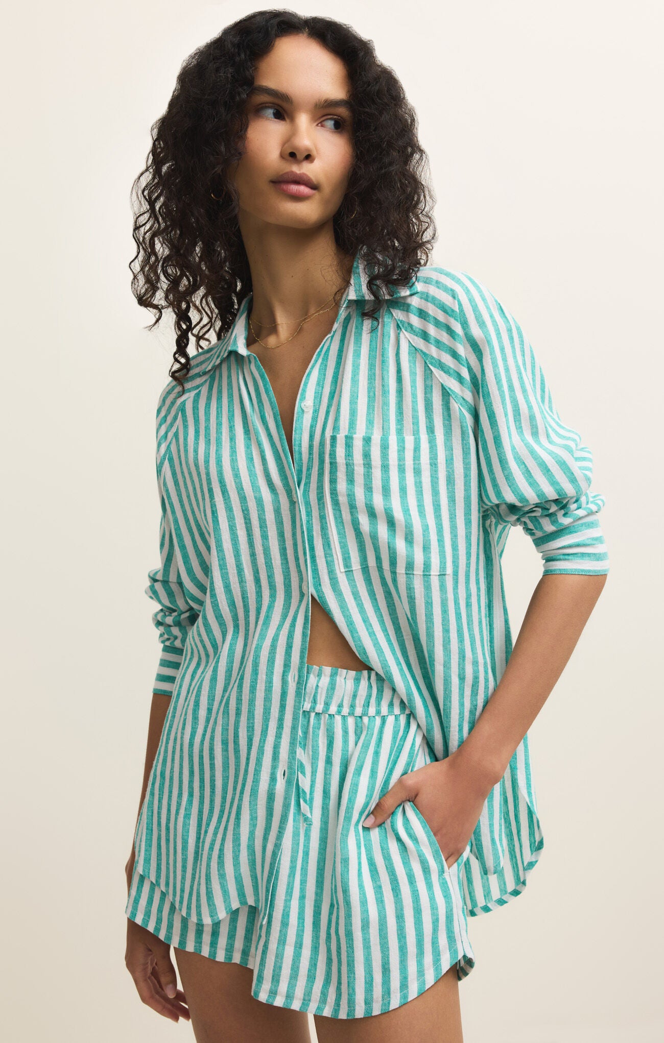 The Perfect Line Top-Z Supply-Happy on Main