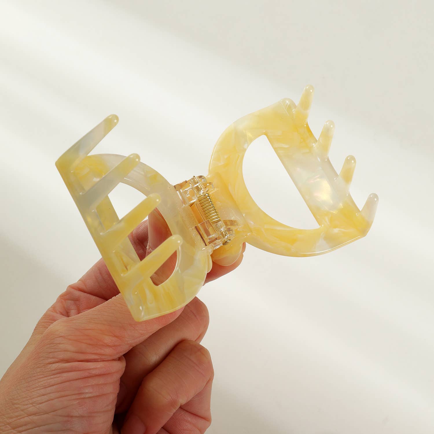 Limoncello | Assorted Small/Medium Claw Clips-Misc Accessories-Happy on Main