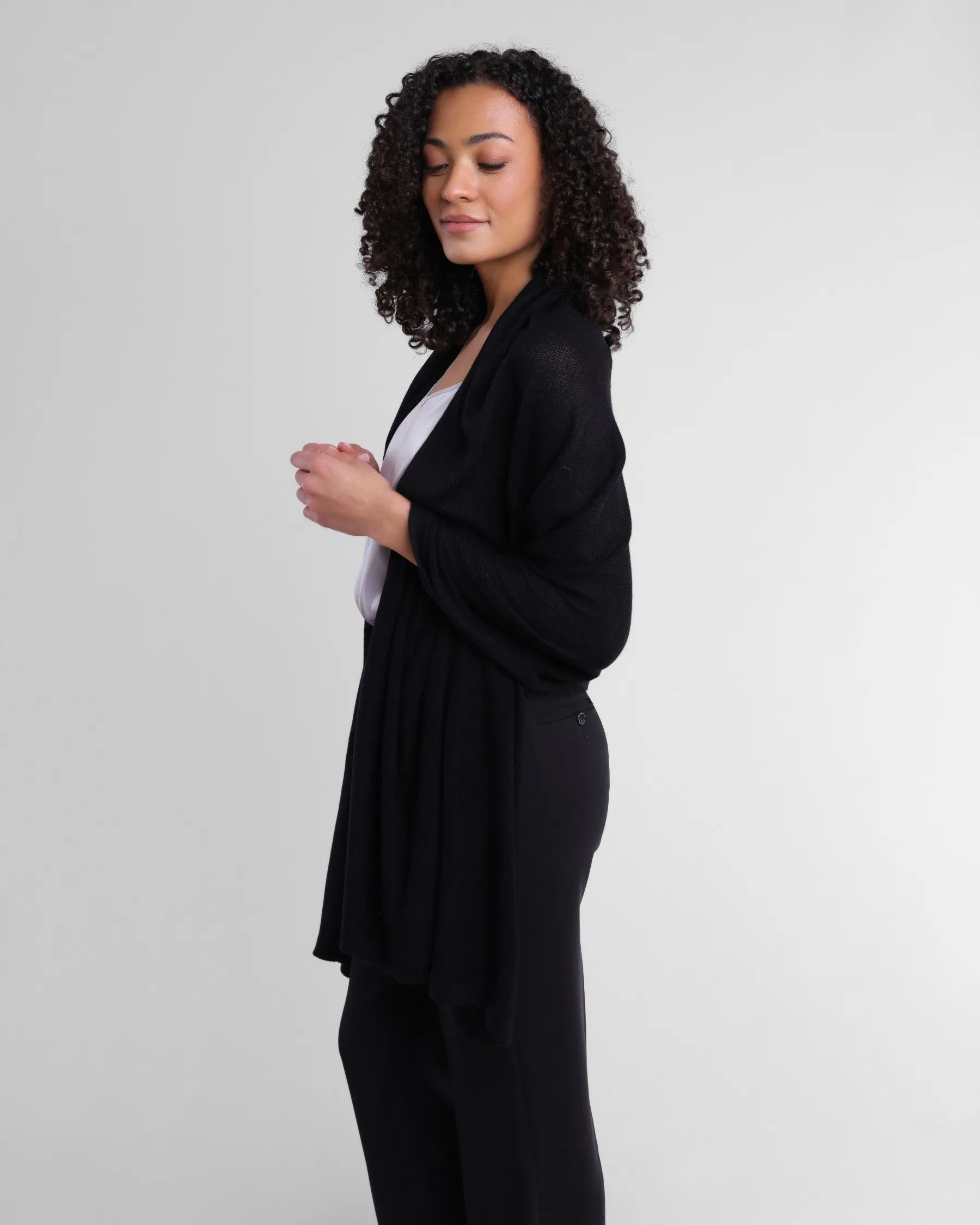 100% Cashmere Luxe Travel Wrap - Ebony-Alashan Cashmere-Happy on Main