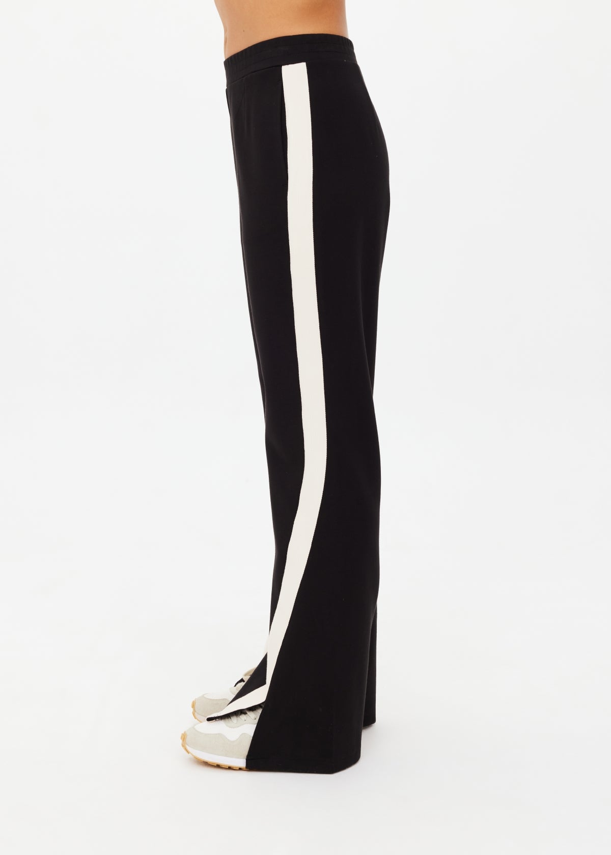 Petra Flare Pant-Pants-Happy on Main
