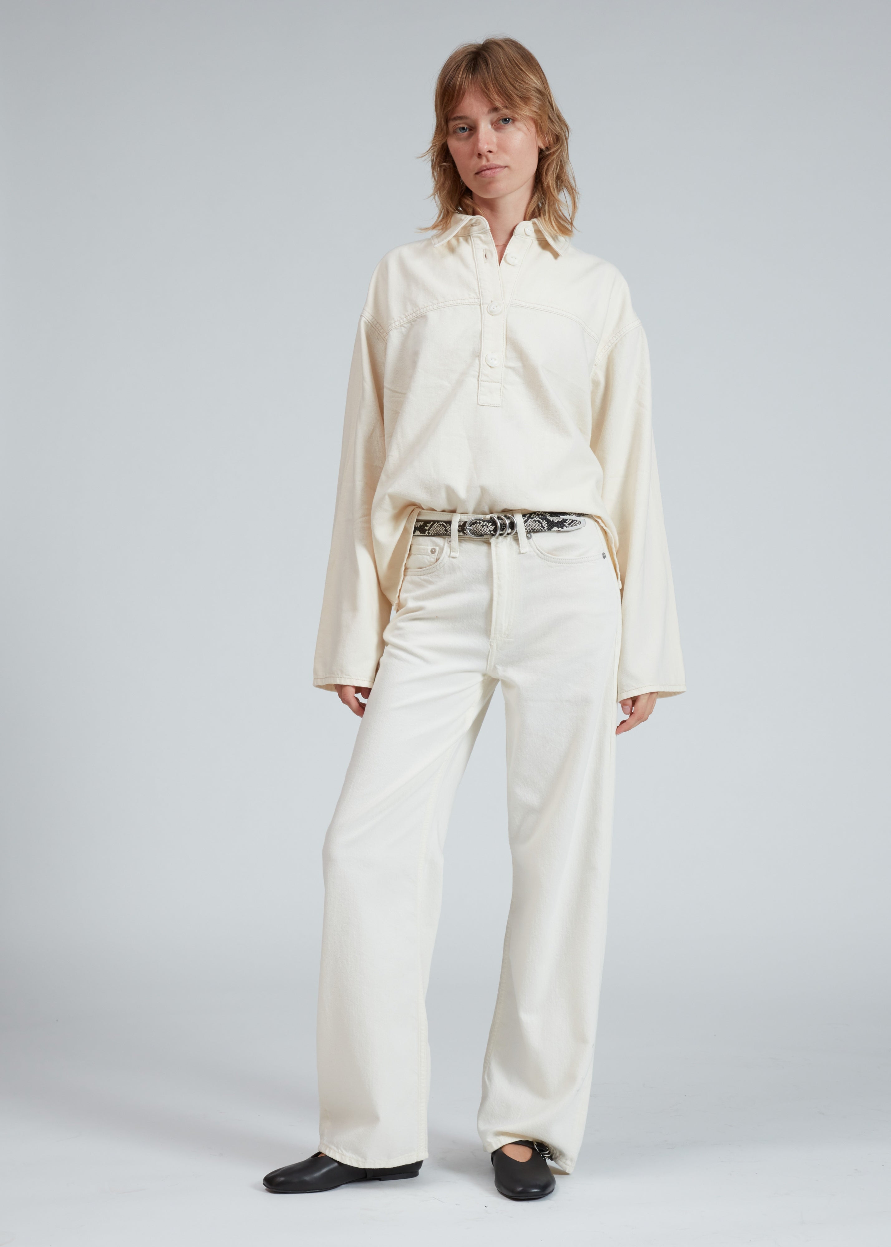 Featherweight Logan - Ecru-Rag & Bone-Happy on Main