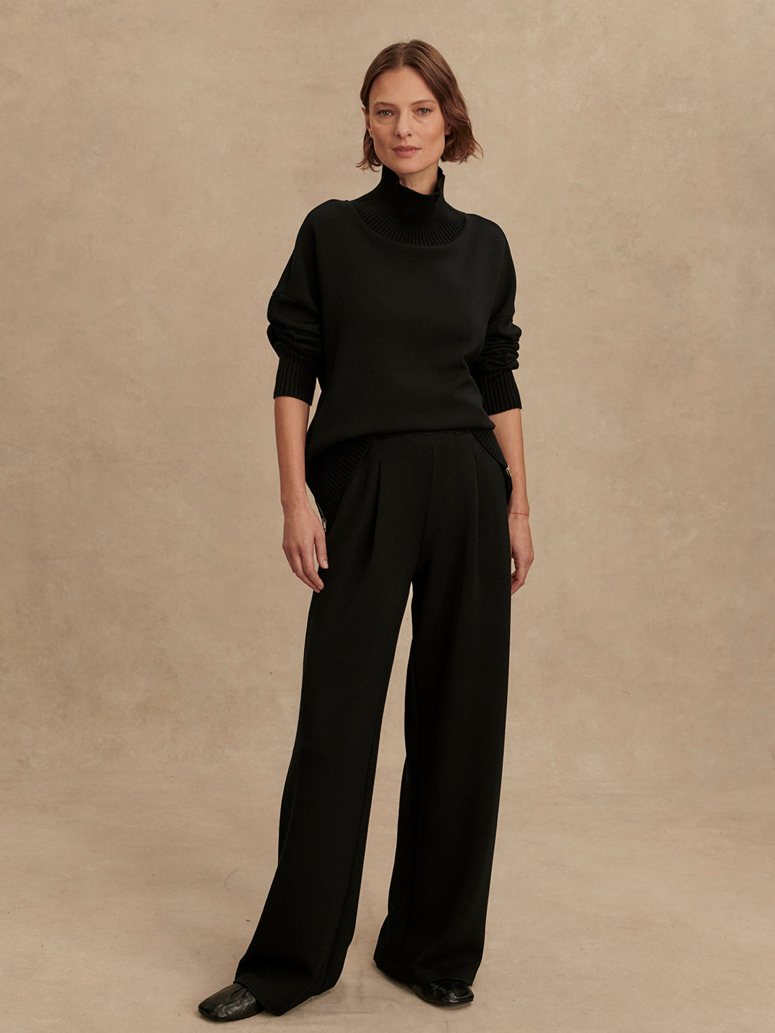 The Extra Wide Leg Pant 29.5 - Black-Varley-Happy on Main