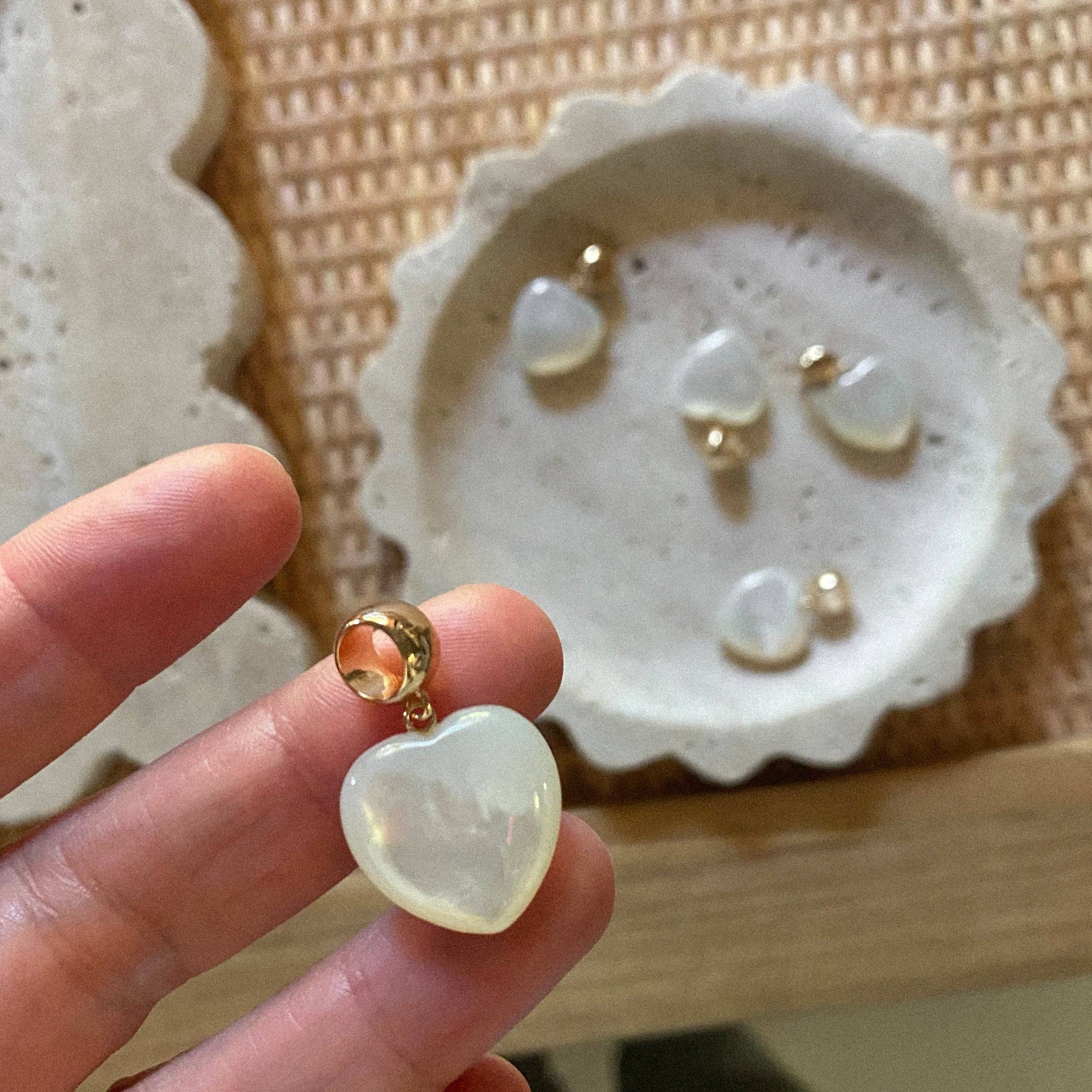 Gemma Mother Of Pearl Heart Choker Necklace-Everyday Jewelry-Happy on Main