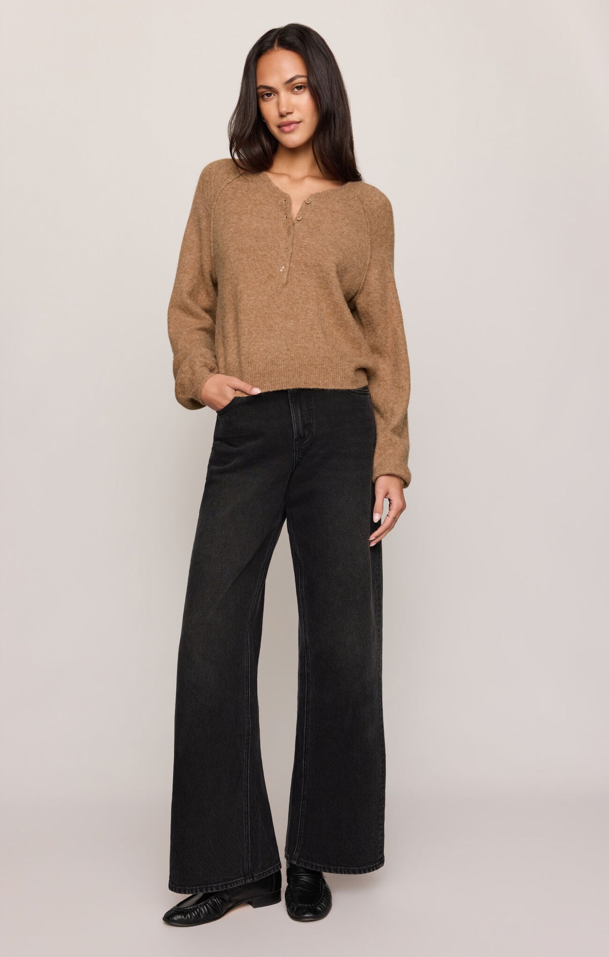 Westmont Henley Sweater - Golden Caramel-Z Supply-Happy on Main