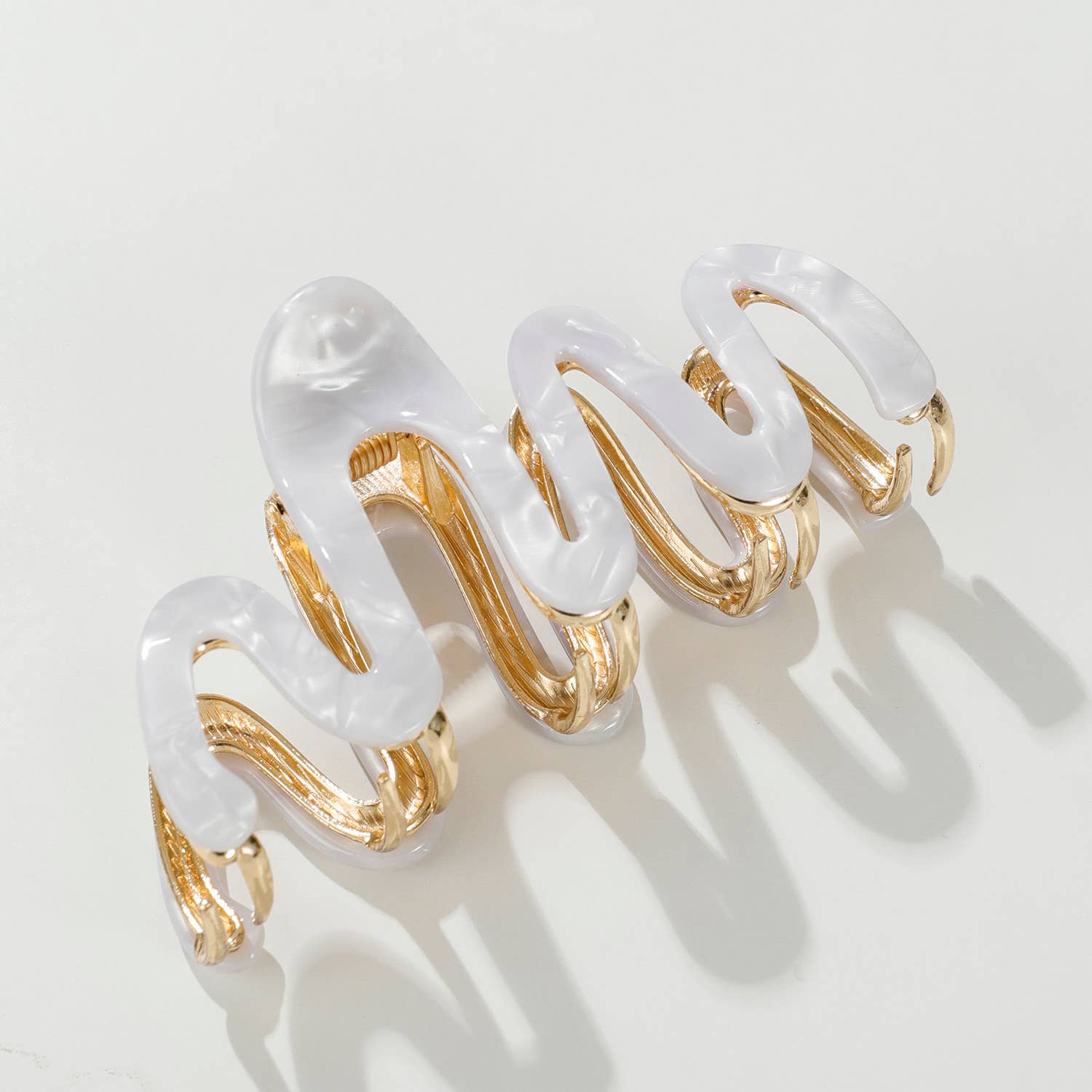 Willow Coastal | Large Squiggle Metal Claw Clip-Misc Accessories-Happy on Main