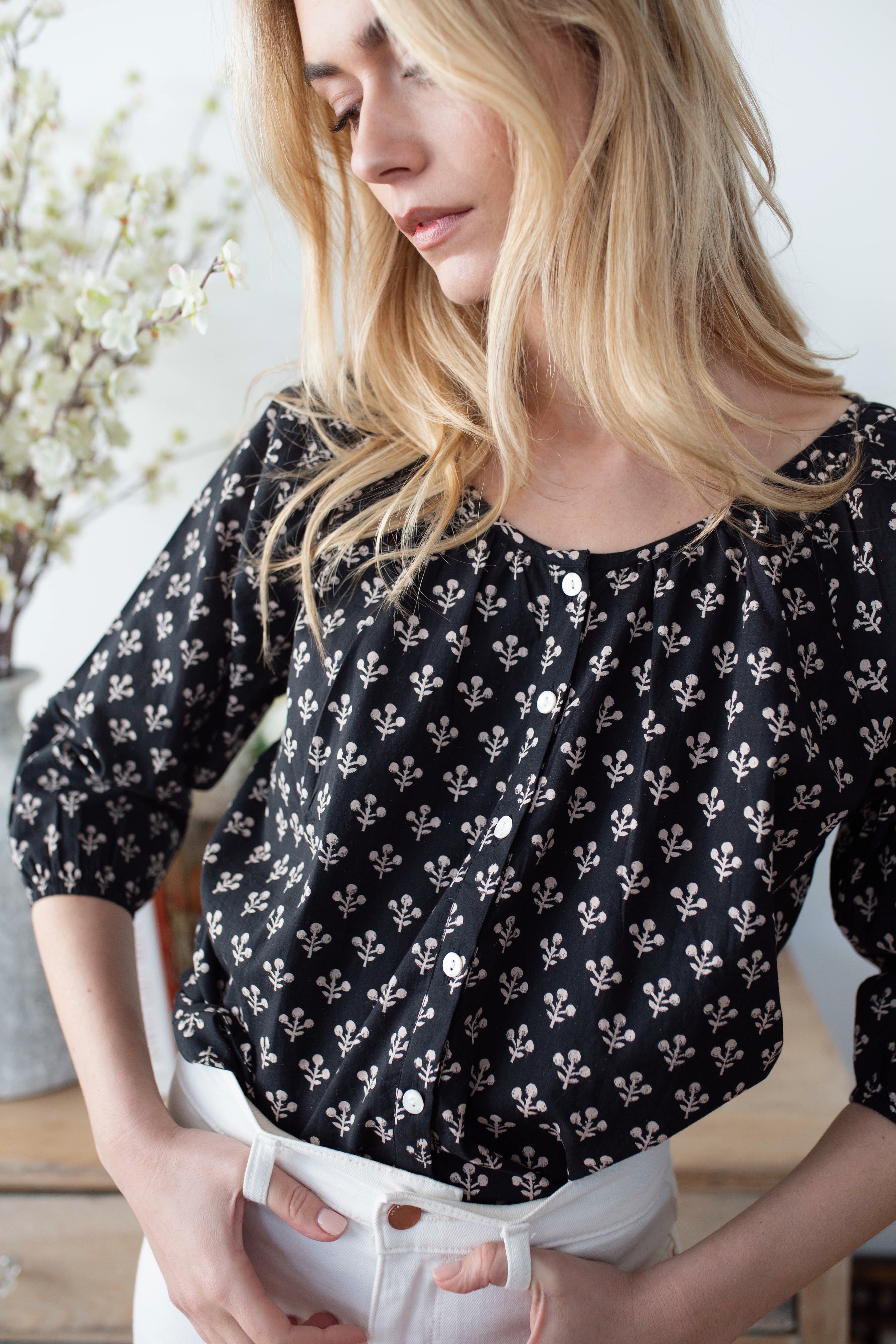 Sophie Top - Black Marea Flower-Marea-Happy on Main