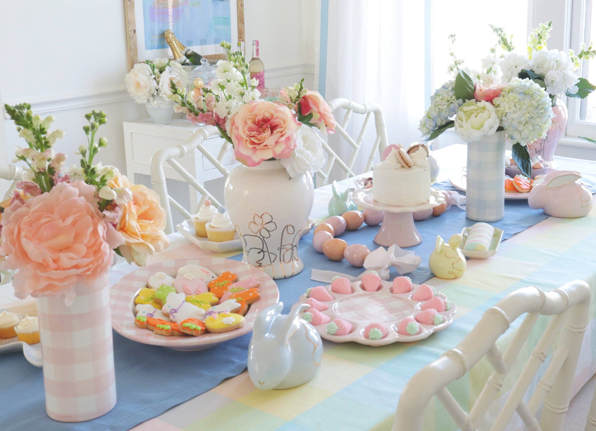 Gingham Column Vase-Home Decor-Happy on Main