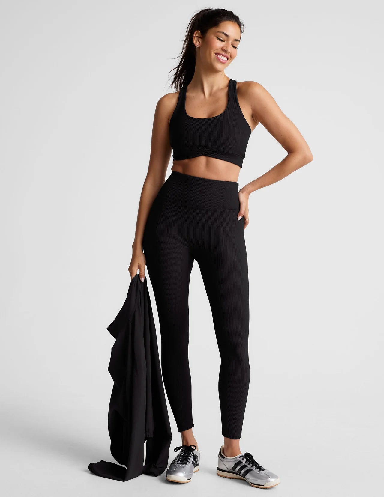 Impulse Ribbed V Waist Pedal Pusher Leggings - Black Onyx-Beyond Yoga-Happy on Main