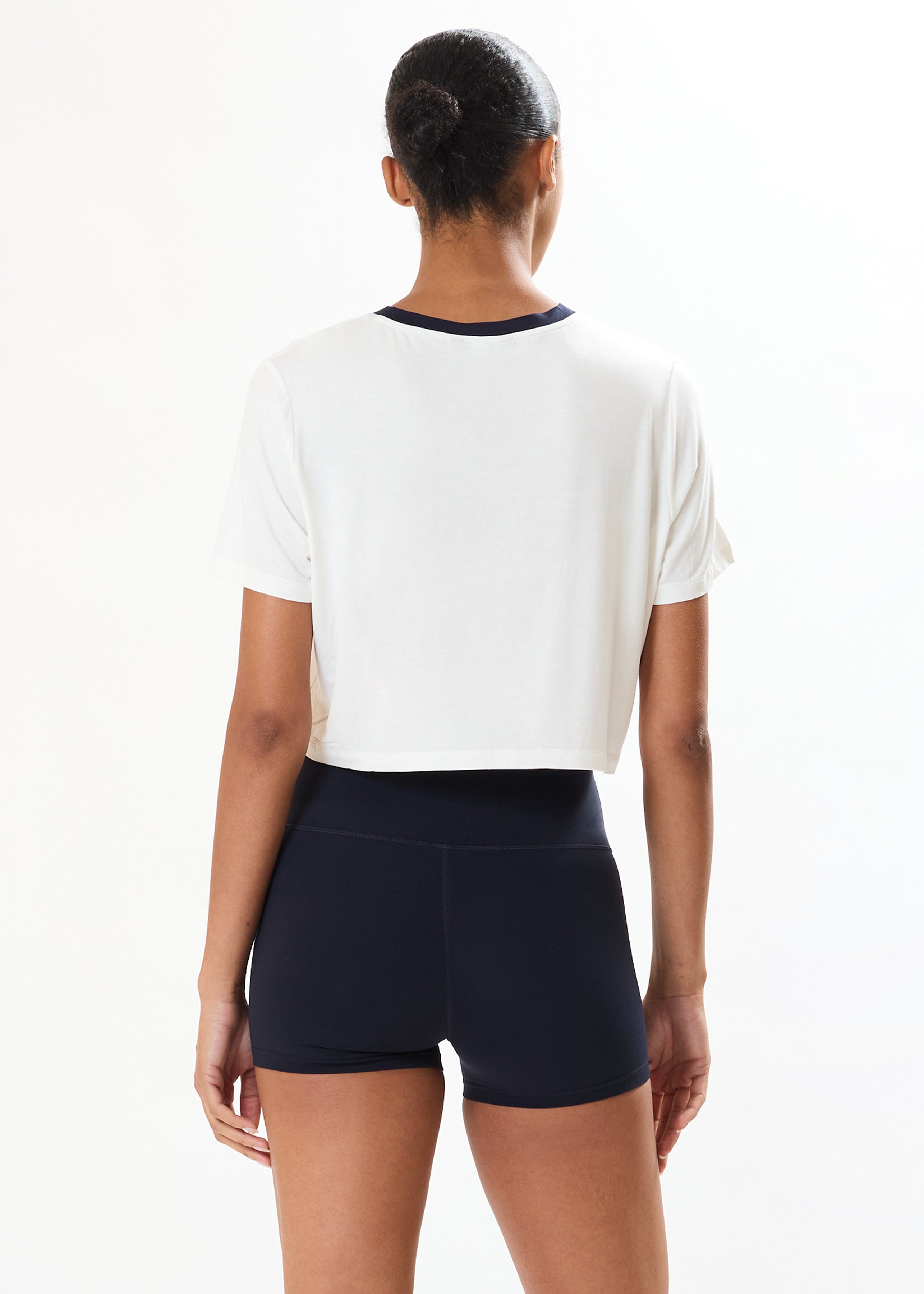 Djuna Crop Ringger - White/Indigo-Splits59-Happy on Main