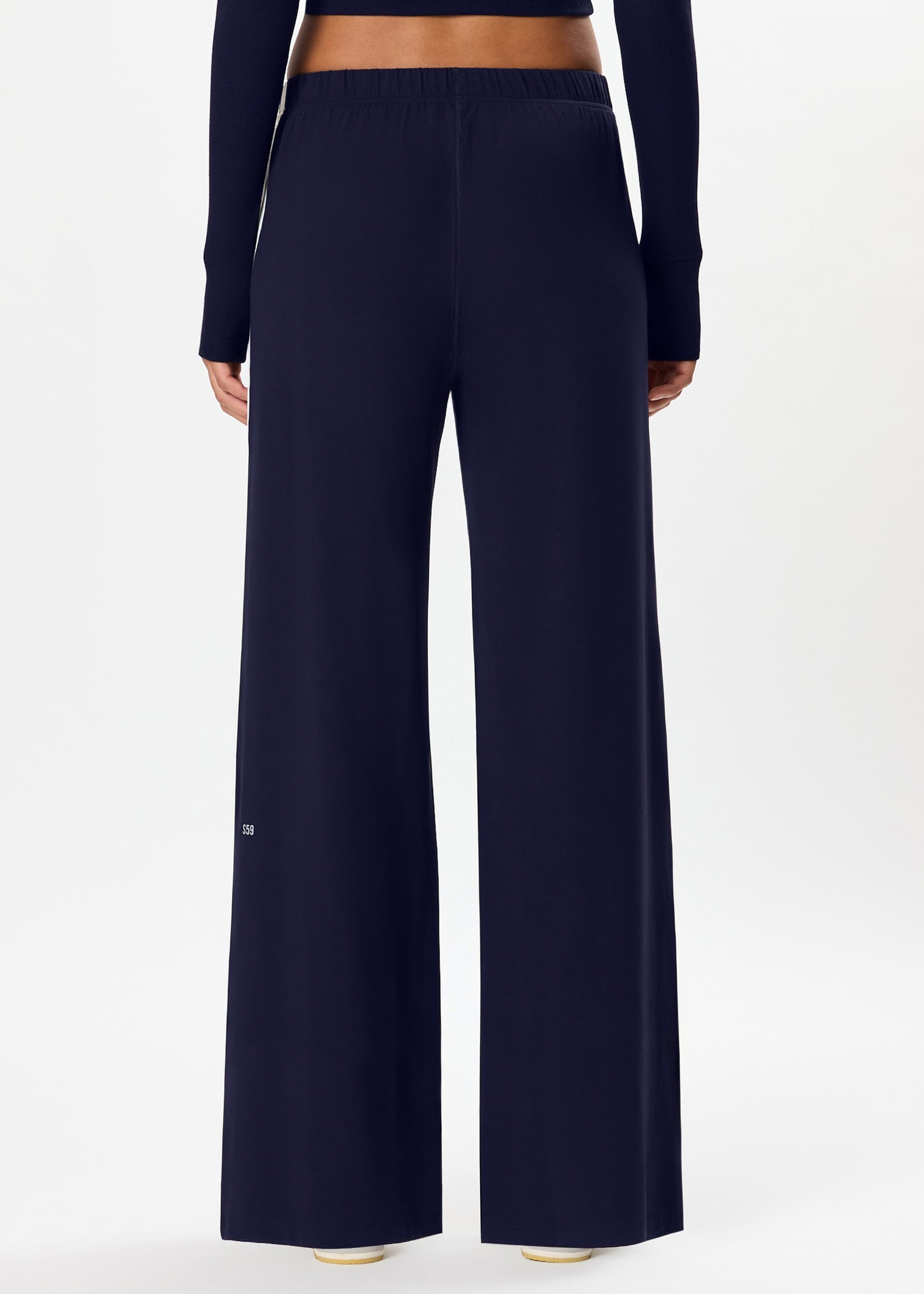 Willow Airweight Wide Leg - Indigo/White-Splits59-Happy on Main