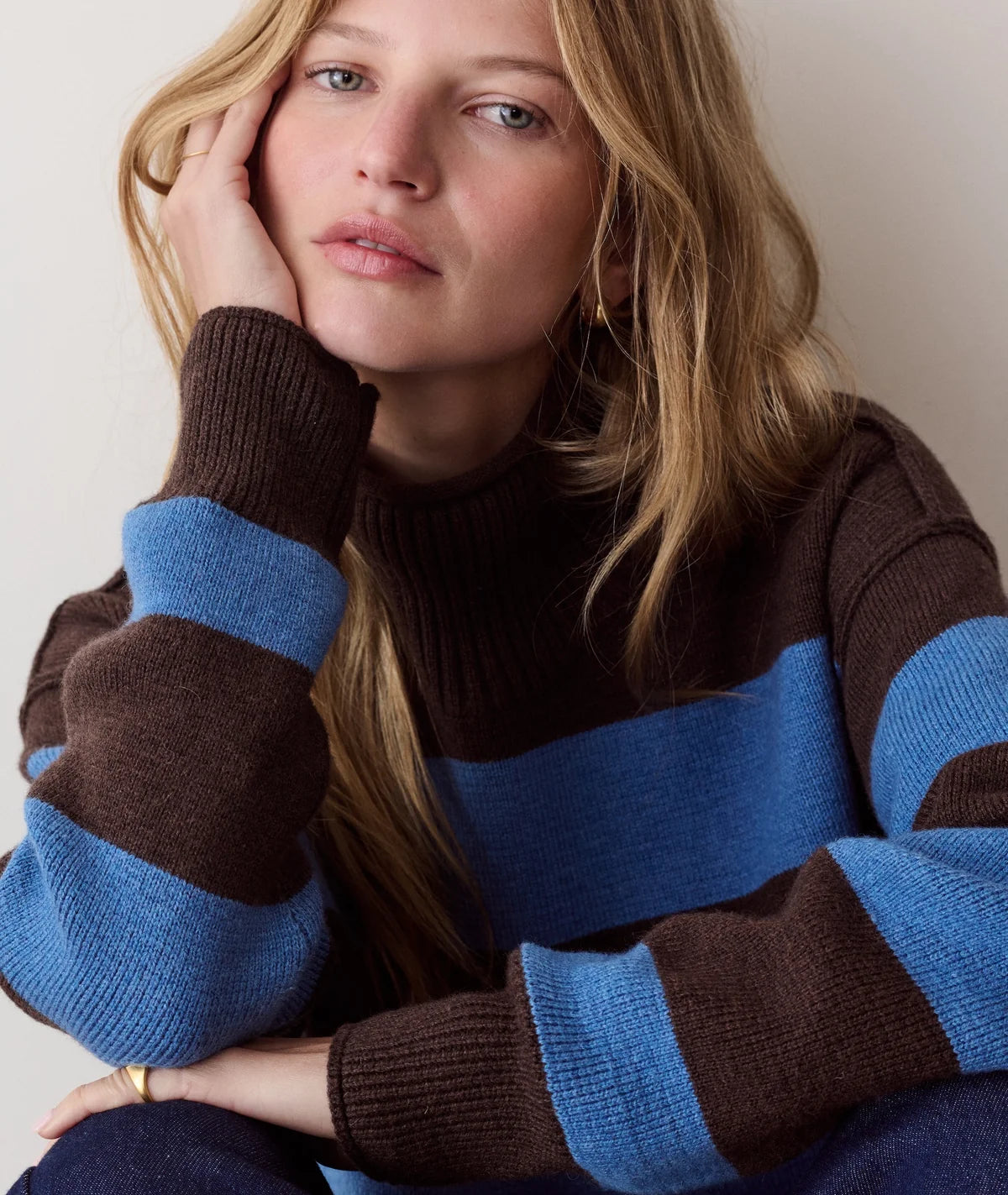 Maggie Rollneck Sweater - Chocolate & Coronet