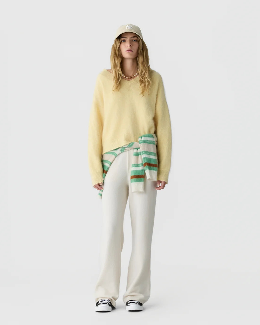 Grizzly Double V Sweater - Butter