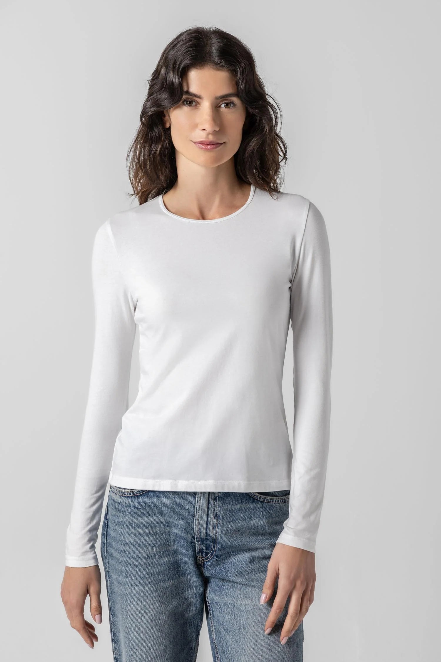 Long sleeve crewneck tee made with Pima cotton and a touch of Spandex for the perfect fit.