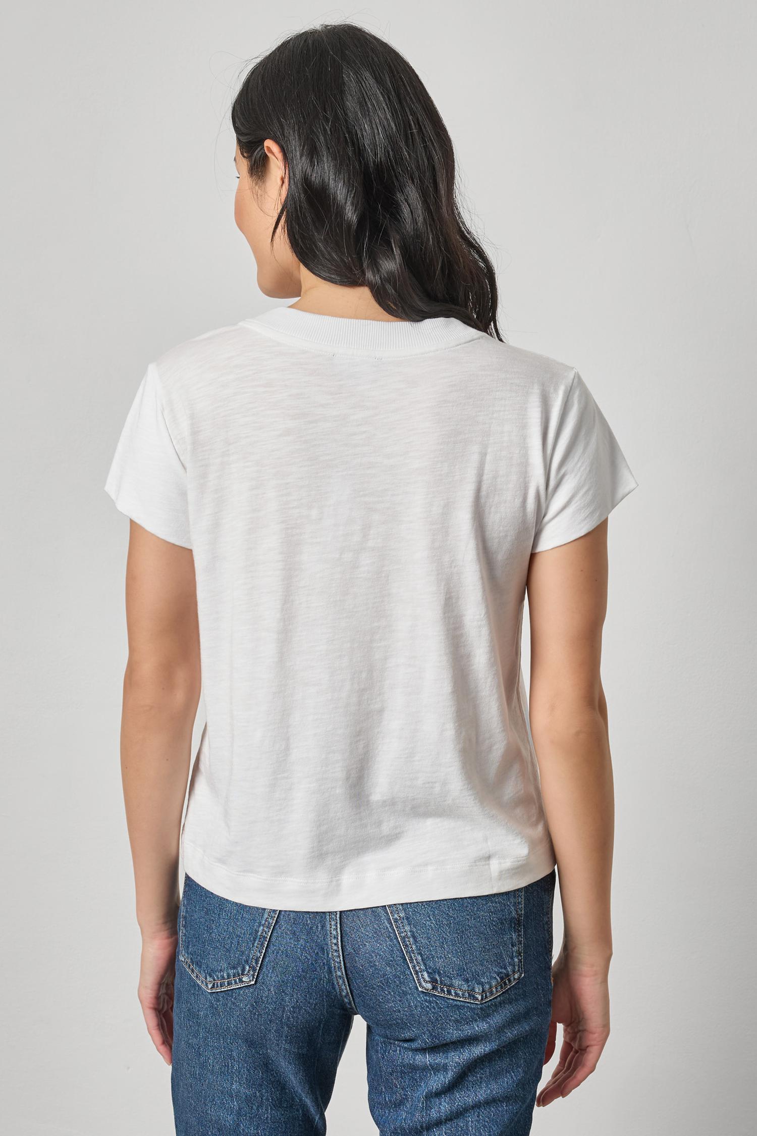 Relaxed Short Sleeve V-Neck Tee - White-Lilla P-Happy on Main