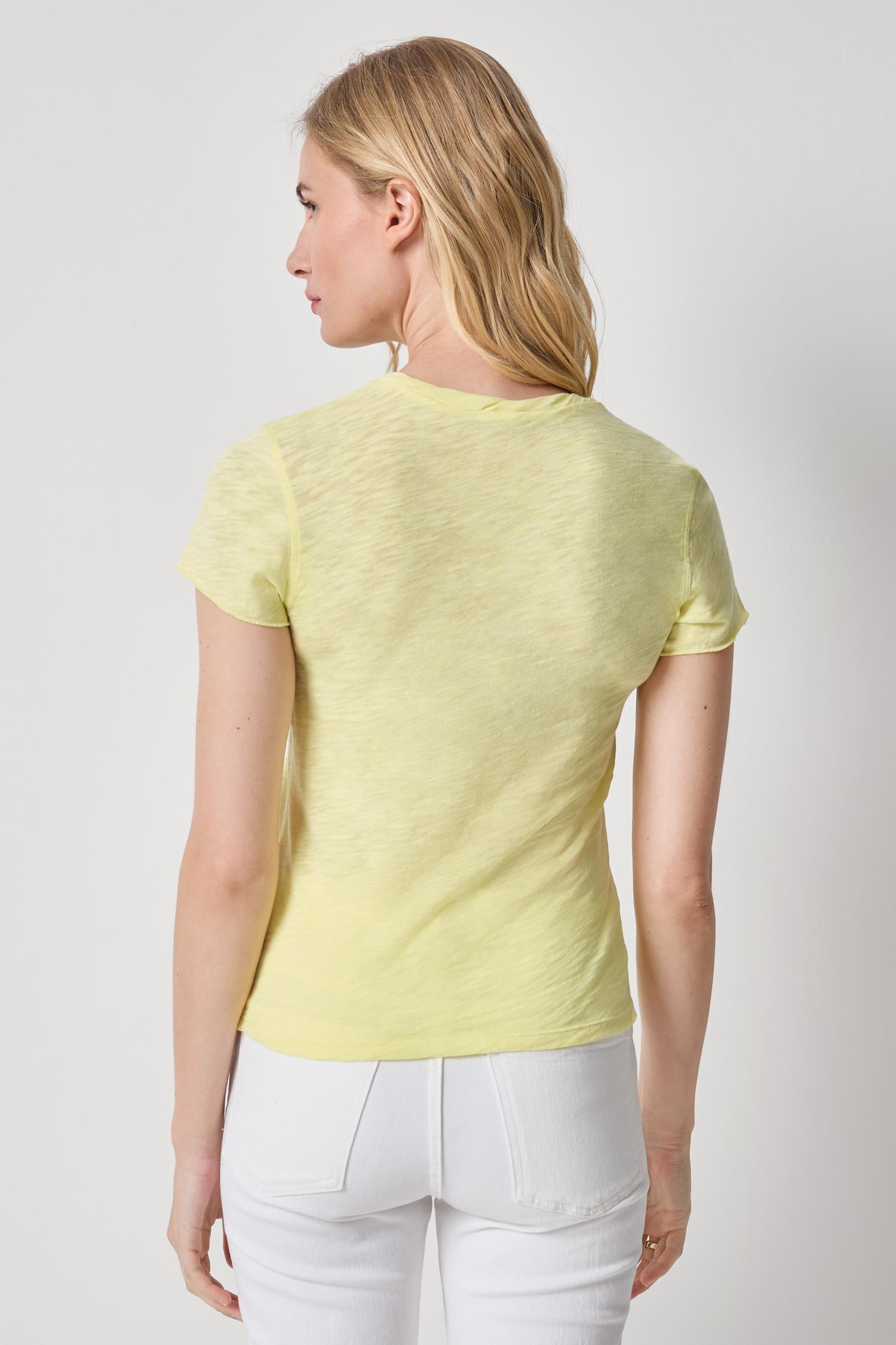 Twisted Binding V-Neck - Buttercup-Lilla P-Happy on Main