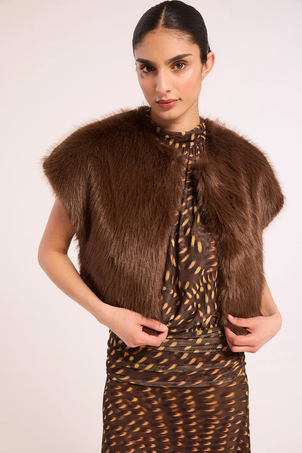 Kira Vest - Dark Brown-MISA-Happy on Main
