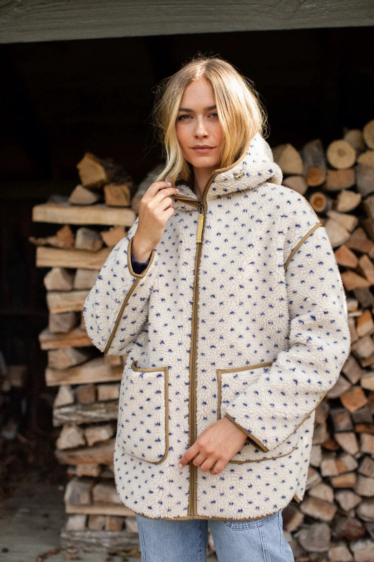 Hooded Sherpa Jacket - Ivory/Blue Birdseye-Marea-Happy on Main
