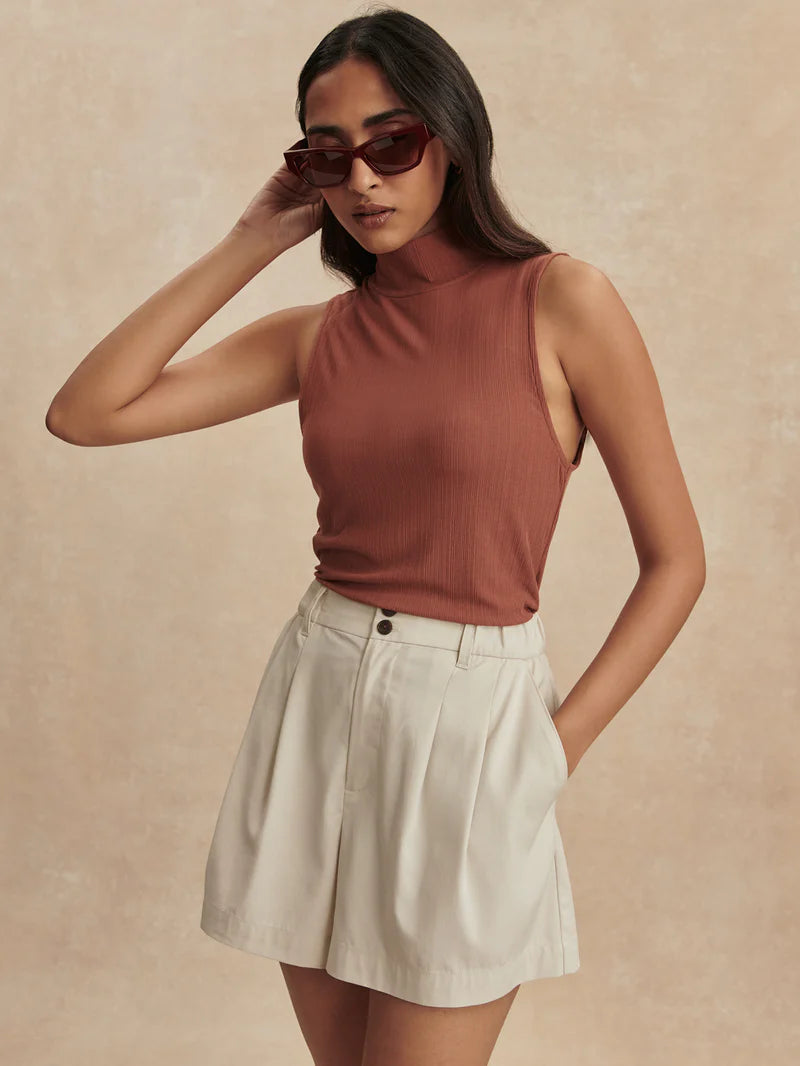Tansy Woven Short 3 - Ivory-Varley-Happy on Main