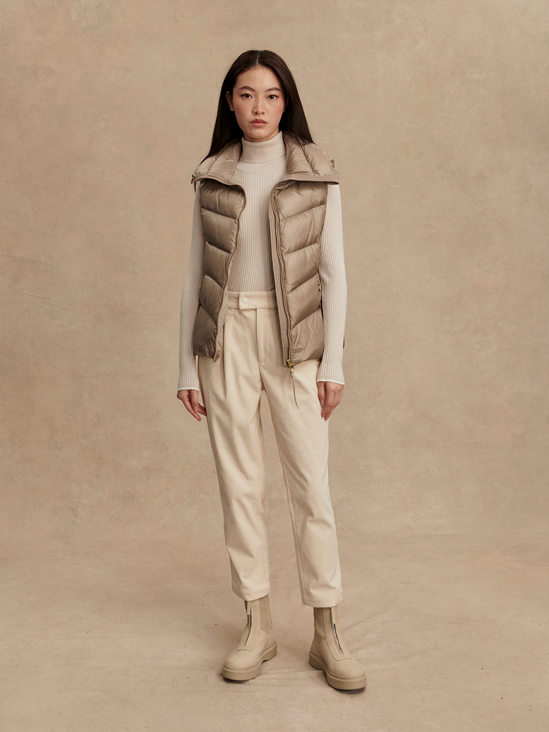 Bextor Lightweight Down Gilet-Outerwear-Happy on Main