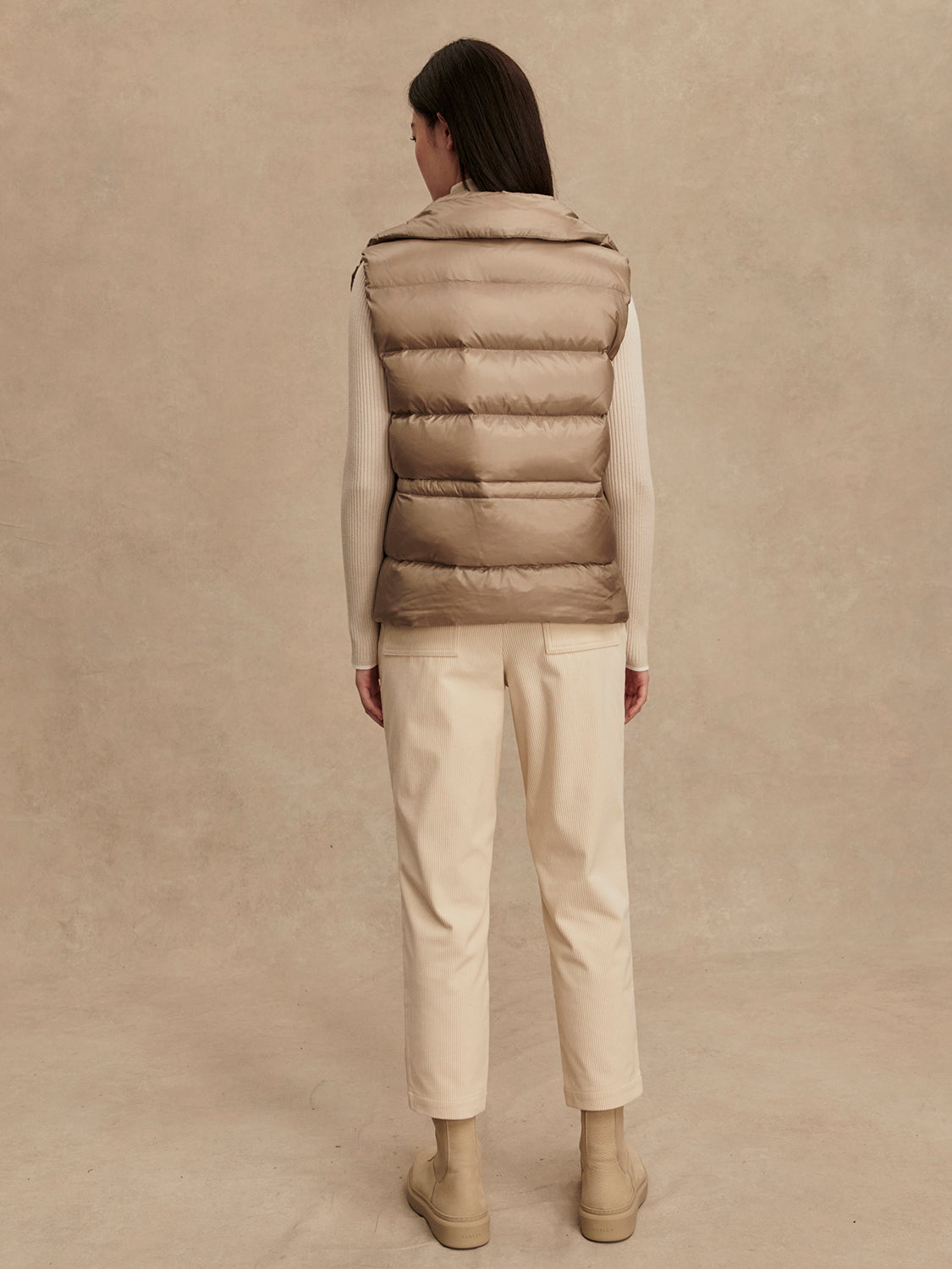 Bextor Lightweight Down Gilet-Outerwear-Happy on Main