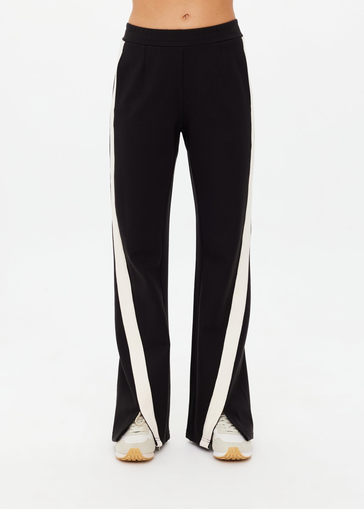 Petra Flare Pant-Pants-Happy on Main