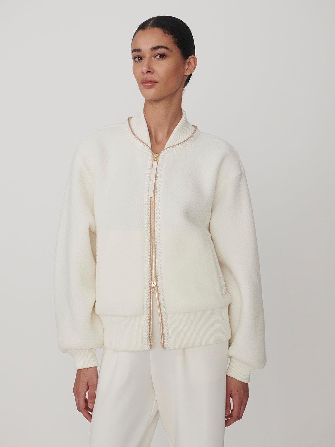Klaudia Fleece Jacket - Egret-Varley-Happy on Main
