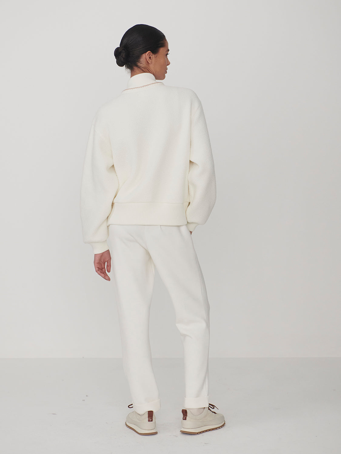 Klaudia Fleece Jacket - Egret-Varley-Happy on Main