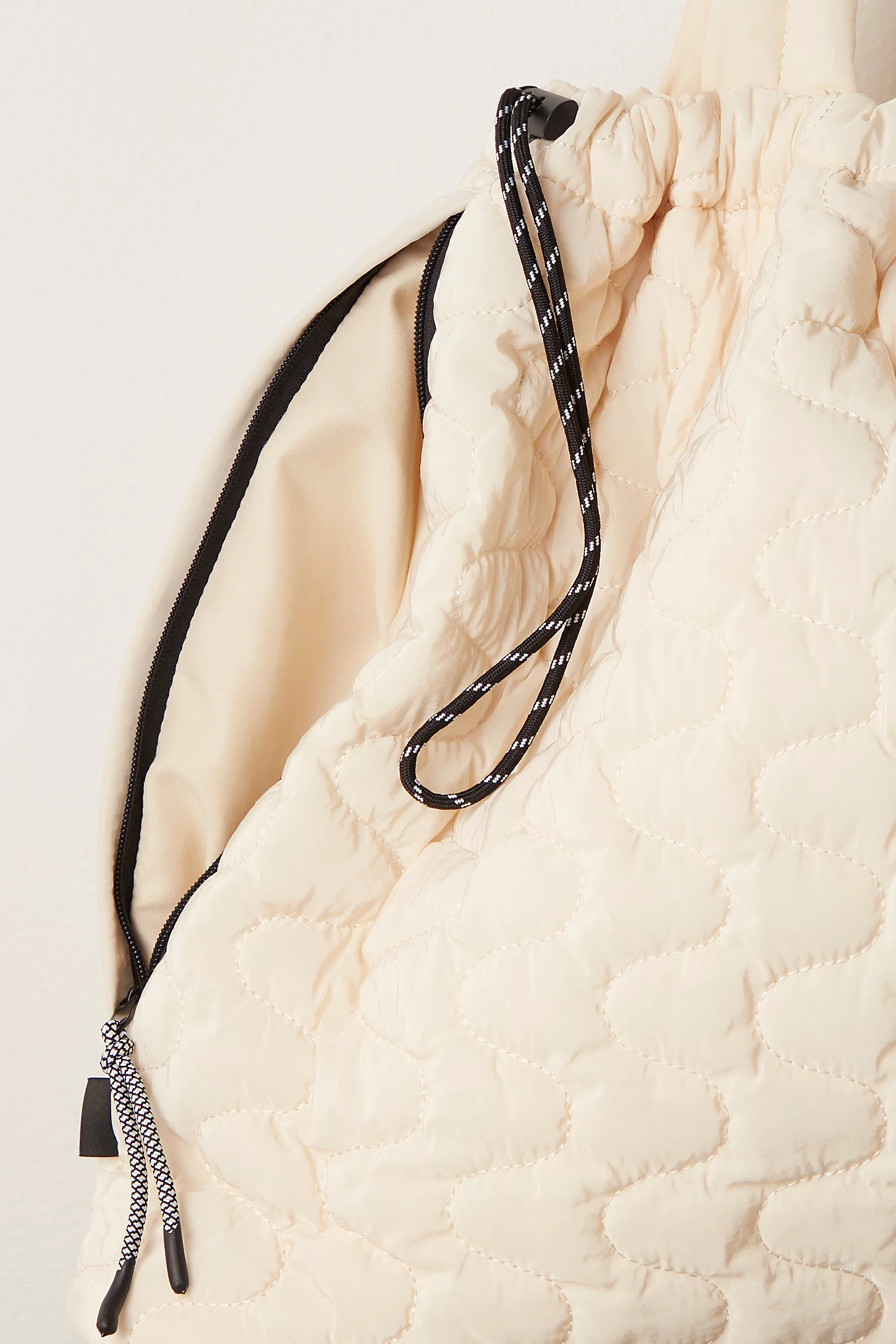 Cloud 9 Tote-Handbags-Happy on Main